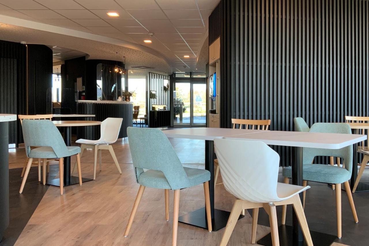 Hotel Akena Troyes - La Chapelle St-Luc Les Noes-pres-Troyes Bagian luar foto