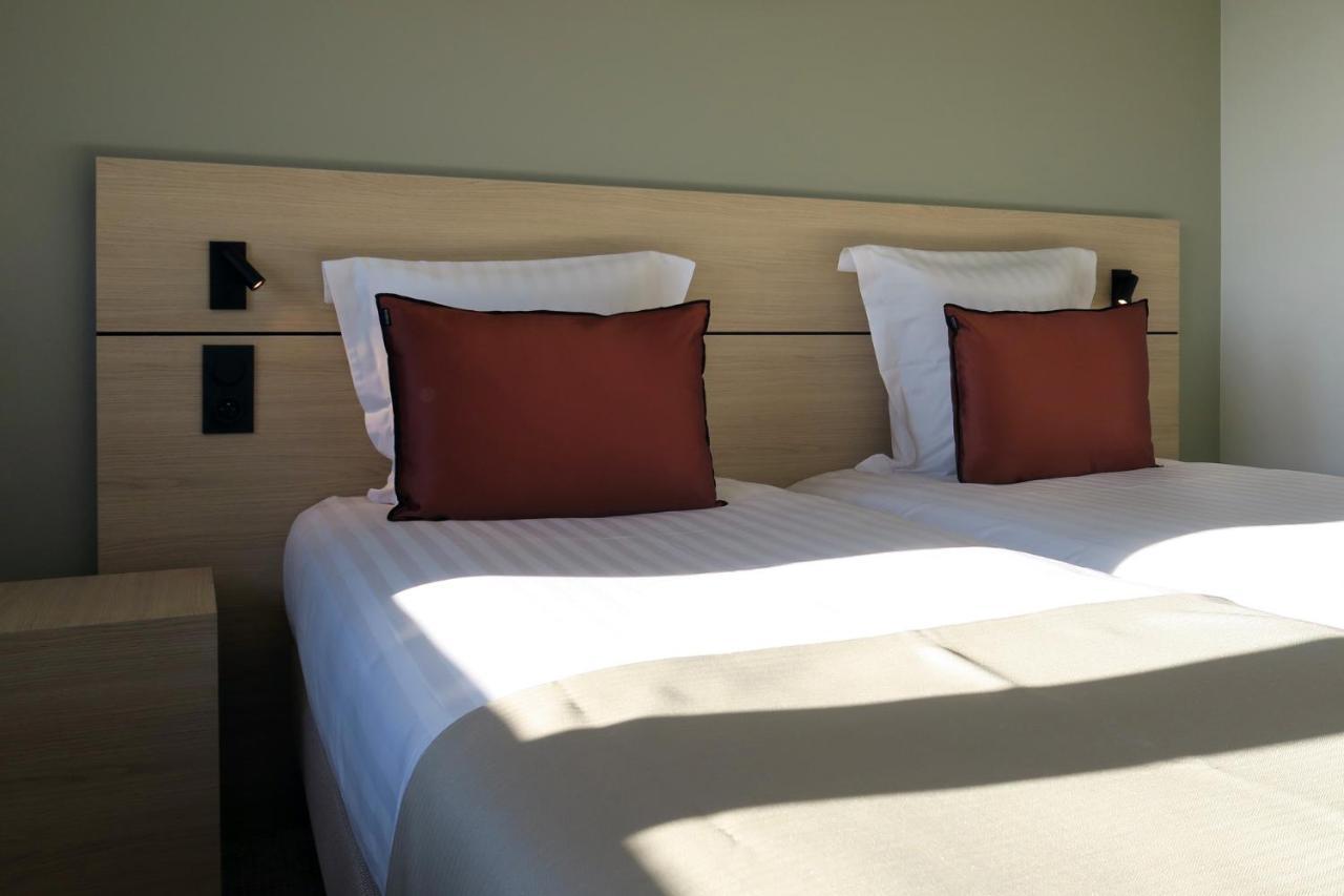 Hotel Akena Troyes - La Chapelle St-Luc Les Noes-pres-Troyes Bagian luar foto